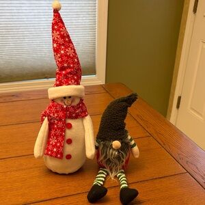 Festive Snowman and Gnome Holiday Decor Set